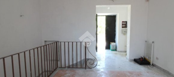 2 Schlafzimmer Haus in Caserta, Italy, Nr. 310039 28