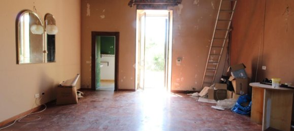 2 Schlafzimmer Haus in Caserta, Italy, Nr. 310039 52