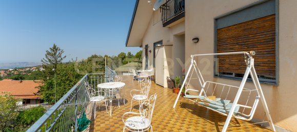 10 chambres Villa à Ragalna, Italy No. 329008 11