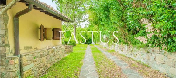 18 rooms Villa in Sesto Fiorentino, Italy No. 301702 43