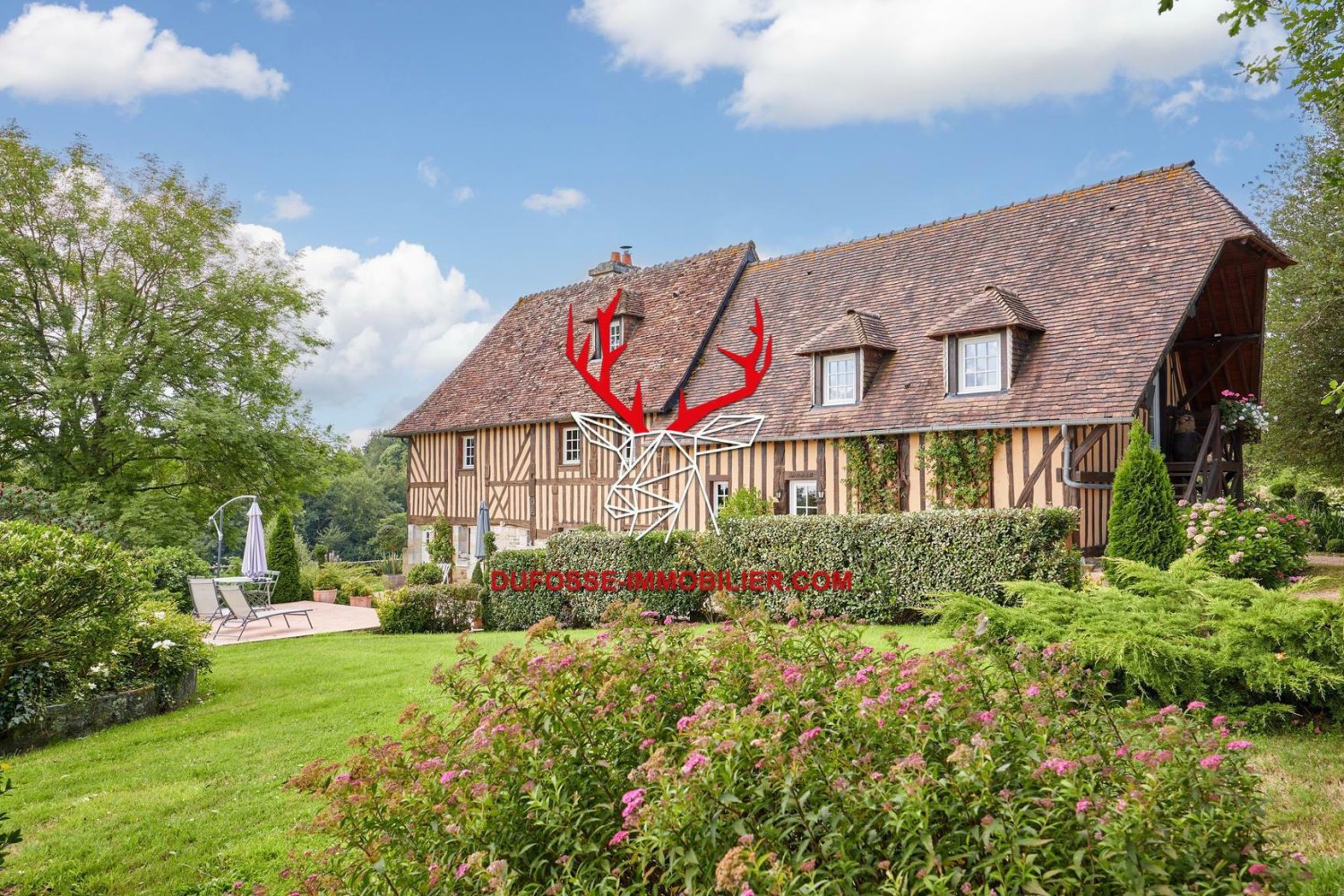 4 bedrooms Castles in Lisieux, France No. 297277