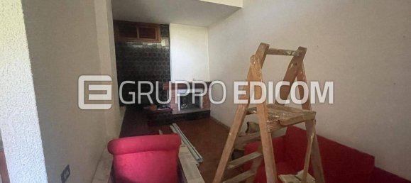 3 rooms Apartment in Carrara, Italy No. 49139 14