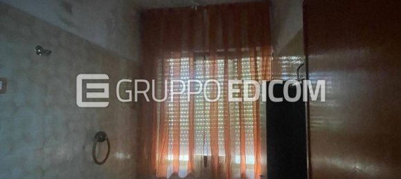 3 rooms Apartment in Carrara, Italy No. 49139 19