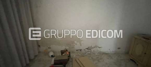 3 rooms Apartment in Carrara, Italy No. 49139 17