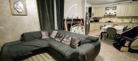 4 rooms Apartment in Fino Mornasco, Italy No. 12469 6