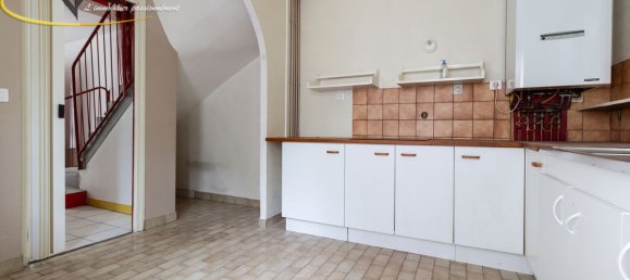 Casa de 3 dormitorios en Jouy-le-Moutier, France No. 171920 6