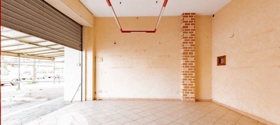 123m² Commercial property in Rimini, Italy No. 176893 3