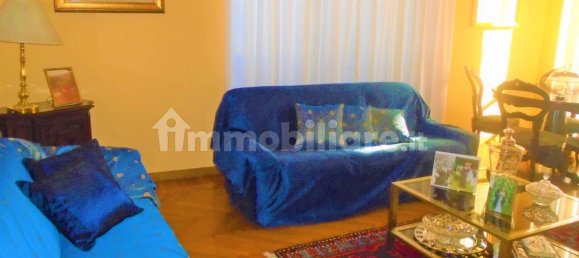 3 bedrooms Apartment in Turin, Italy No. 120789 3
