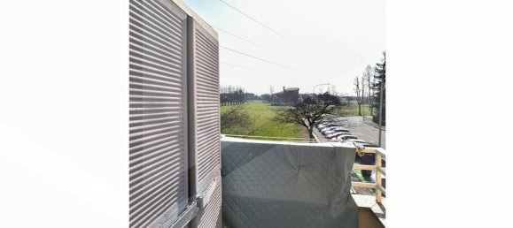 2 Schlafzimmer Wohnung in Parabiago, Italy, Nr. 20955 18