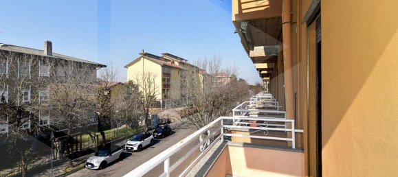 2 Schlafzimmer Wohnung in Parabiago, Italy, Nr. 20955 16