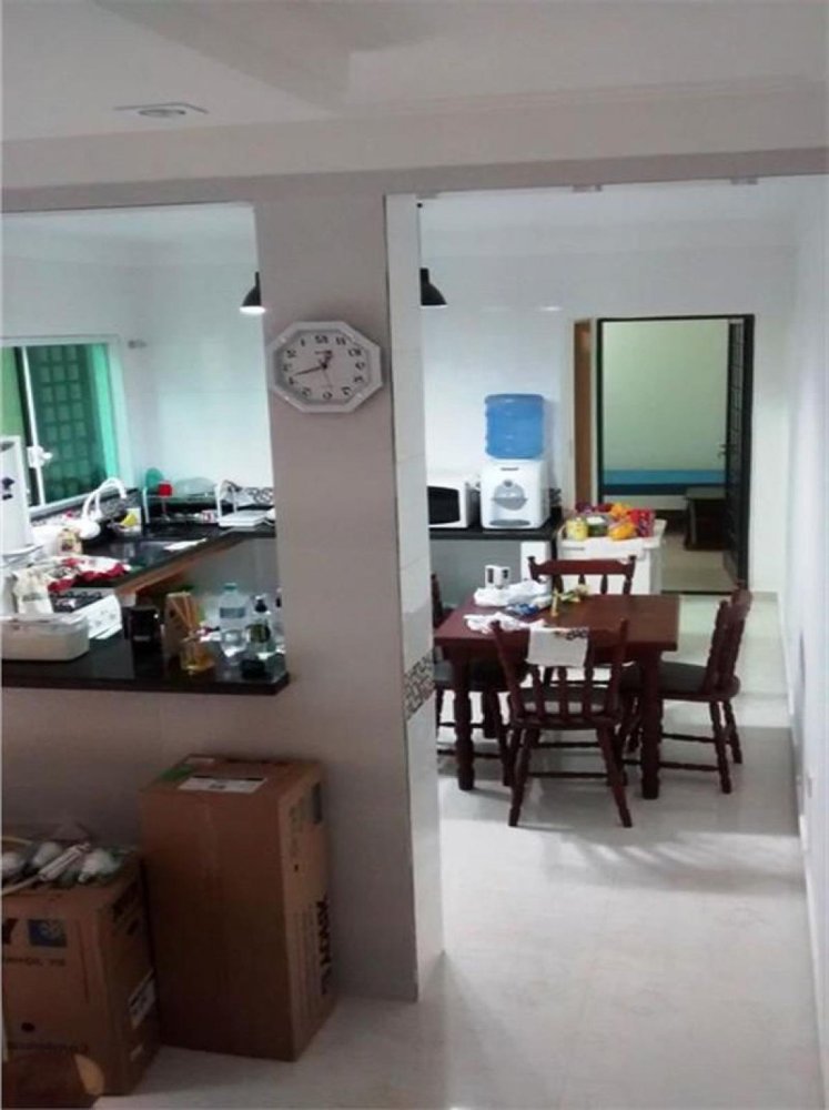 Дом с 4 спальнями в Сан-Паулу, Бразилия № 599056