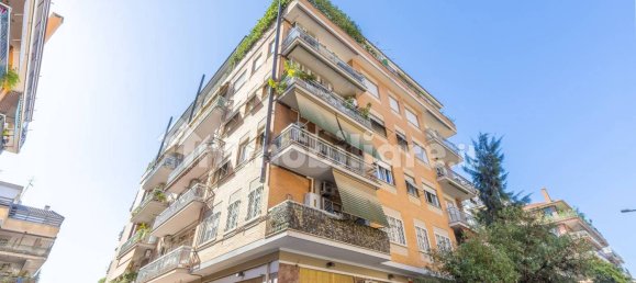 Квартира с 1 спальней в Рим, Италия № 259172 24