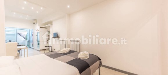 Квартира с 1 спальней в Рим, Италия № 259172 6