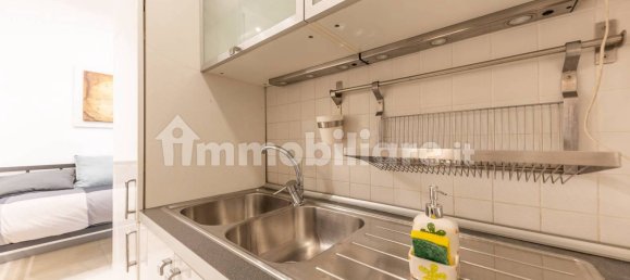 Квартира с 1 спальней в Рим, Италия № 259172 10
