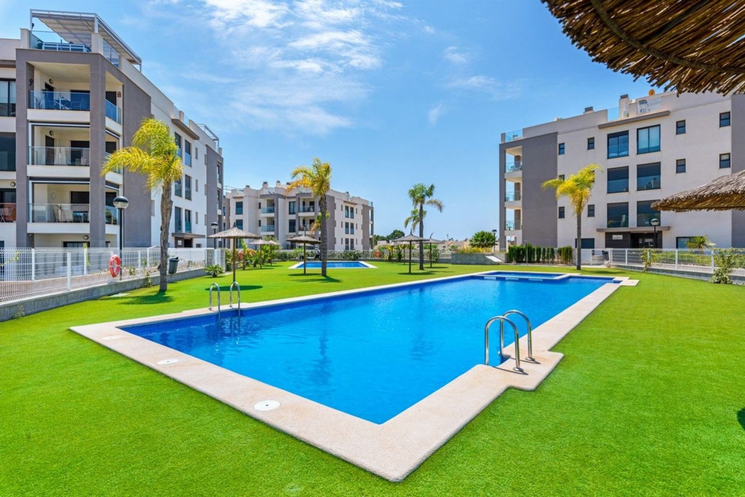 2 غرف نوم بانتهاوس في Alicante, Spain رقم 99095