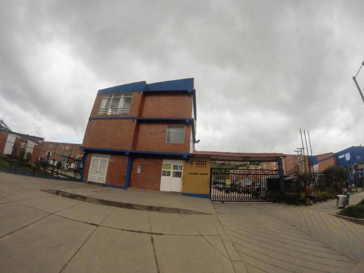 Casa T4 em Cundinamarca, Colombia N.º 2004