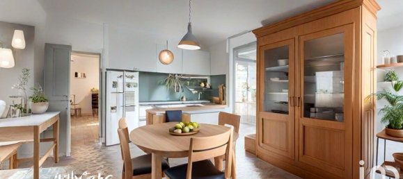 2 bedrooms House in La Ville-aux-Dames, France No. 85086 3