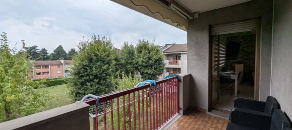 3-salle Appartement à Ossona, Italy No. 330385 17