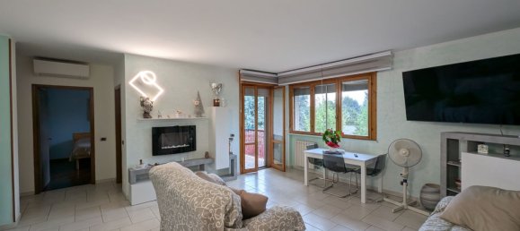 3-salle Appartement à Ossona, Italy No. 330385 6