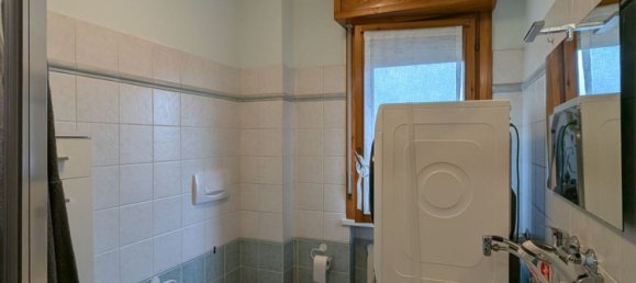 3-salle Appartement à Ossona, Italy No. 330385 32