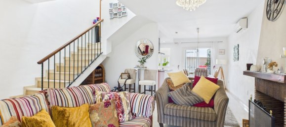 3 bedrooms Townhouse in Estepona, Spain No. 136600 4