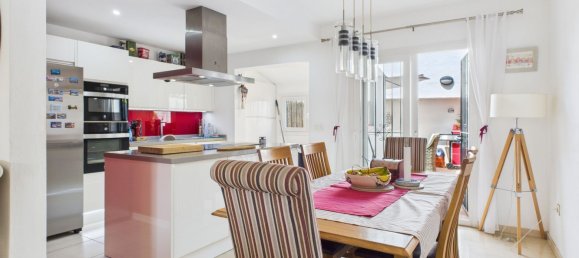 3 bedrooms Townhouse in Estepona, Spain No. 136600 6