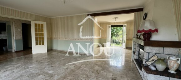 Castillos de 4 dormitorios en Brou, France No. 88712 3