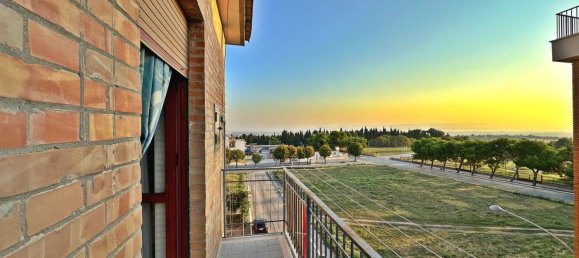 Квартира с 4 комнатами в Лучера, Италия № 104327 10