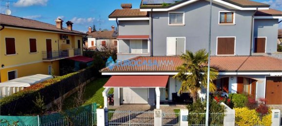 Casa de 3 dormitorios en Parma, Italy No. 61279 4