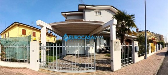 Casa de 3 dormitorios en Parma, Italy No. 61279 7