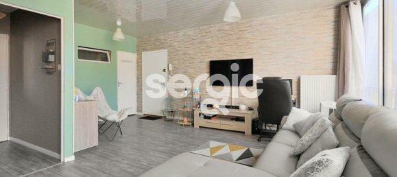 1 غرف نوم شقة في Carvin, France رقم 155354 2