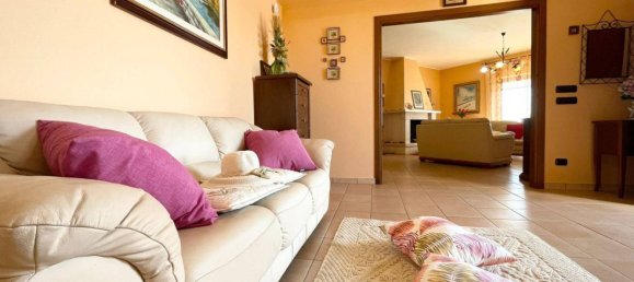 5 bedrooms Villa in Isola del Liri, Italy No. 57799 22