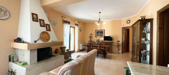5 bedrooms Villa in Isola del Liri, Italy No. 57799 30