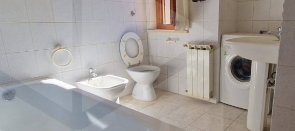 3 rooms Apartment in Ciampino, Italy No. 18496 14