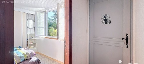 Дом с 4 комнатами в Тригюэр, Франция № 154027 24