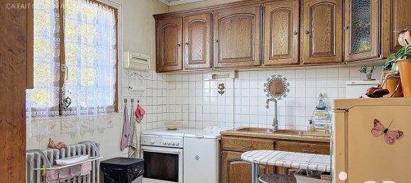 Дом с 4 комнатами в Тригюэр, Франция № 154027 16