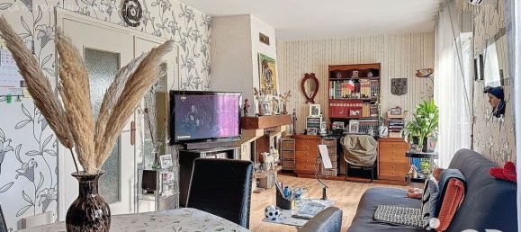 Дом с 4 комнатами в Тригюэр, Франция № 154027 8