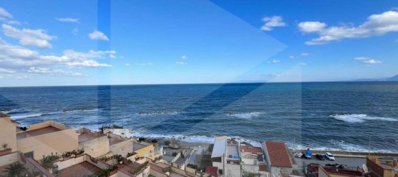 3 rooms Apartment in Messina, Italy No. 28000 11