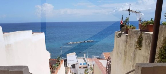 3 rooms Apartment in Messina, Italy No. 28000 17