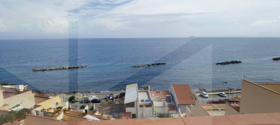 3 rooms Apartment in Messina, Italy No. 28000 32