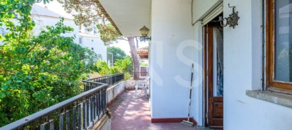 Casa de 4 dormitorios en Cascais, Portugal No. 134357 2