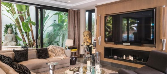 Casa de 6 dormitorios en Marbella, Spain No. 130040 12