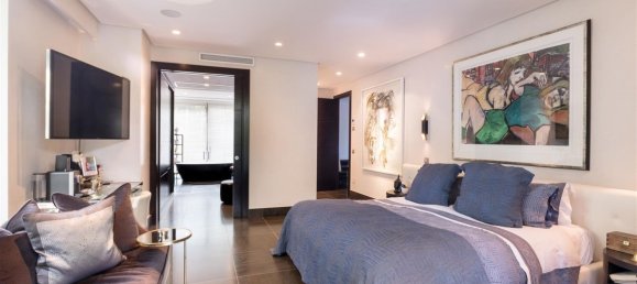 Casa de 6 dormitorios en Marbella, Spain No. 130040 17