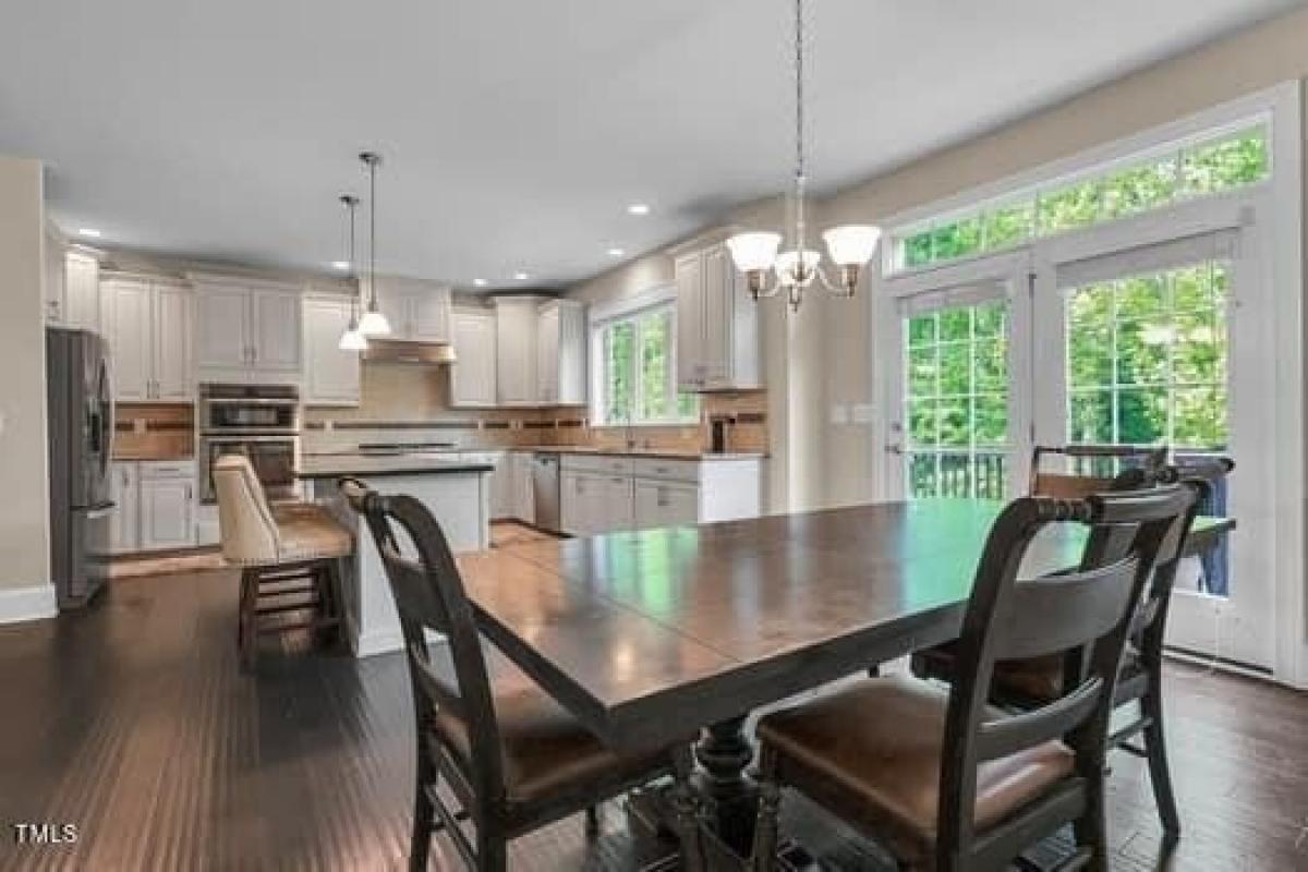 7 bedrooms House in Durham, USA No. 391897