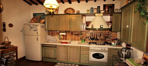 5 bedrooms House in Cetona, Italy No. 57851 16