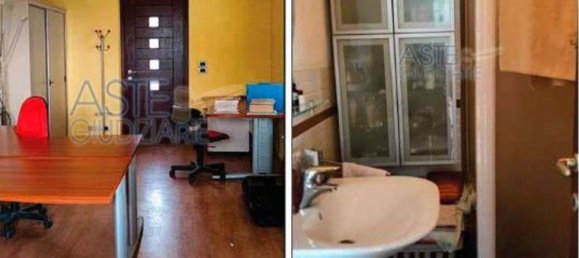 4 rooms Apartment in Costigliole Saluzzo, Italy No. 47463 8