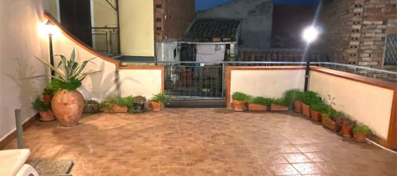 Casa de 7 habitaciónes en Paternò, Italy No. 286402 3