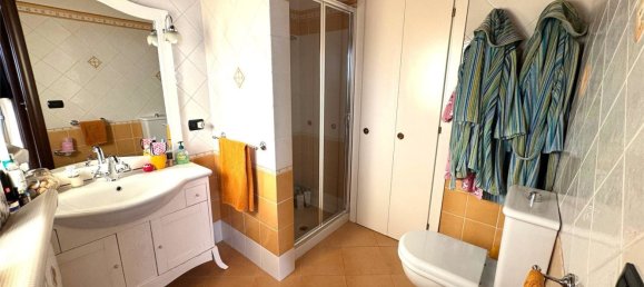 Casa de 7 habitaciónes en Paternò, Italy No. 286402 4