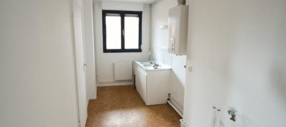 5 Schlafzimmer Doppelhaus in Villeneuve-d'Ascq, France, Nr. 230739 4
