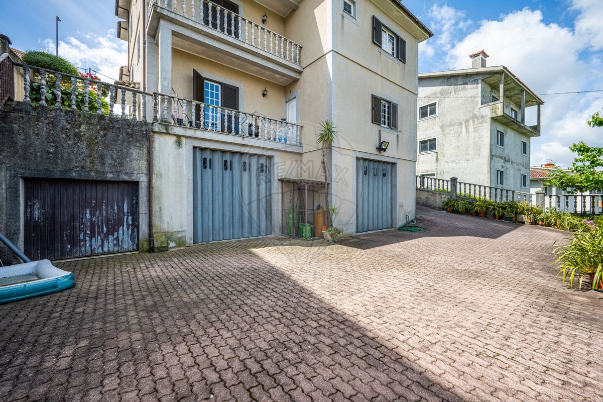 4 غرف نوم منزل في Felgueiras, Portugal رقم 26481